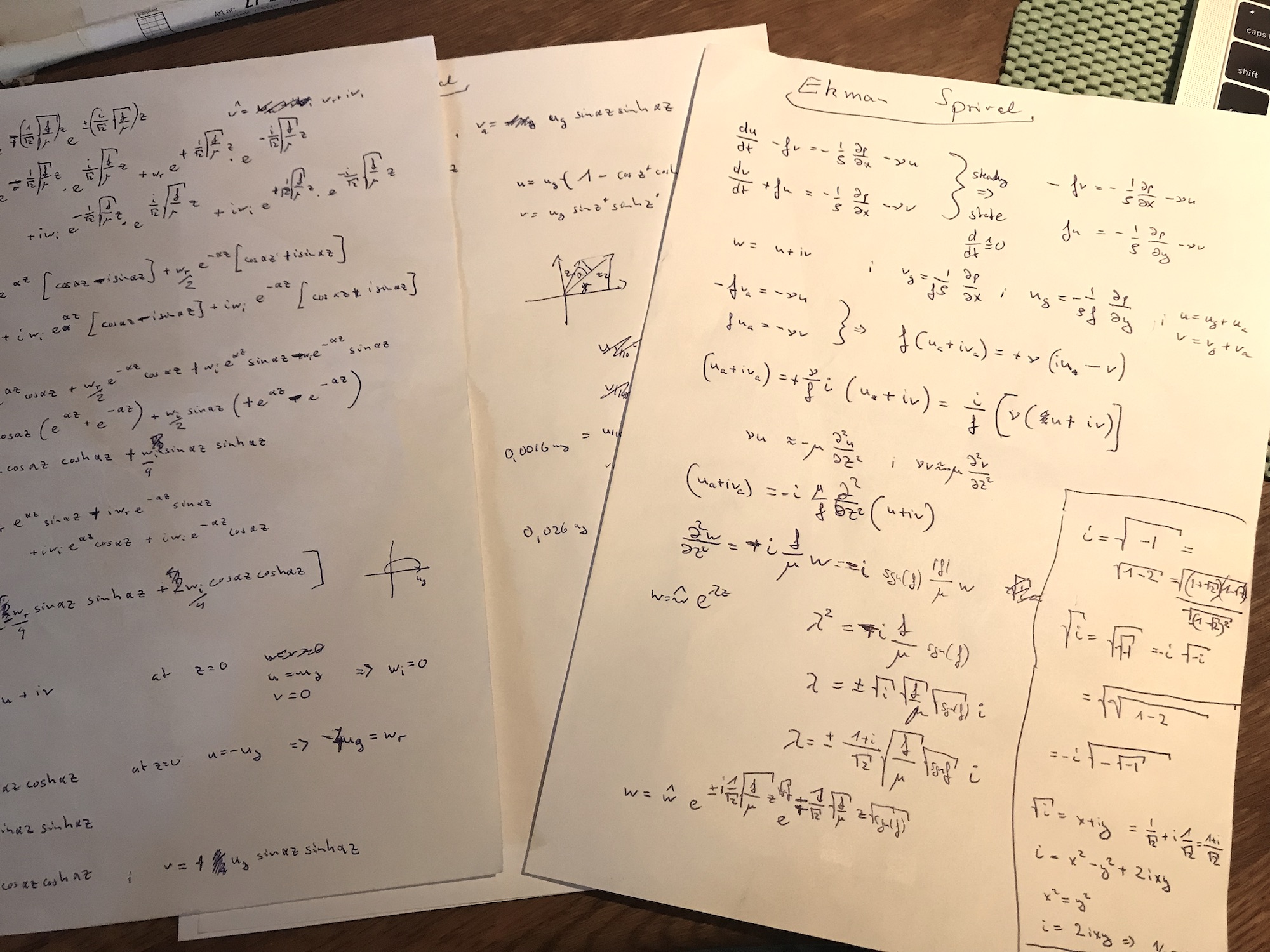 Mathematical view on the motion of fluids (Thomas Spengler).